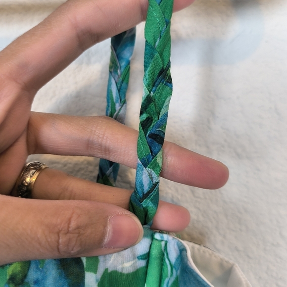 Vy's Closet Tiered Pleated Floral Maxi Dress Size Medium - Picture 4 of 10